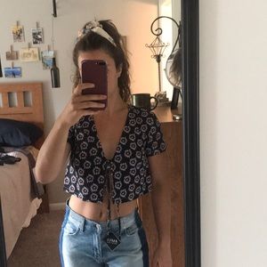 Ditzy Print Tie Front Crop Top